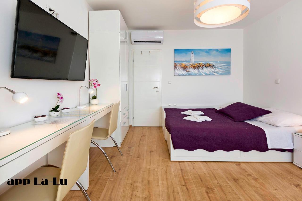 Pula Centar A1 Lalu - Free Garage Apartamento Exterior foto