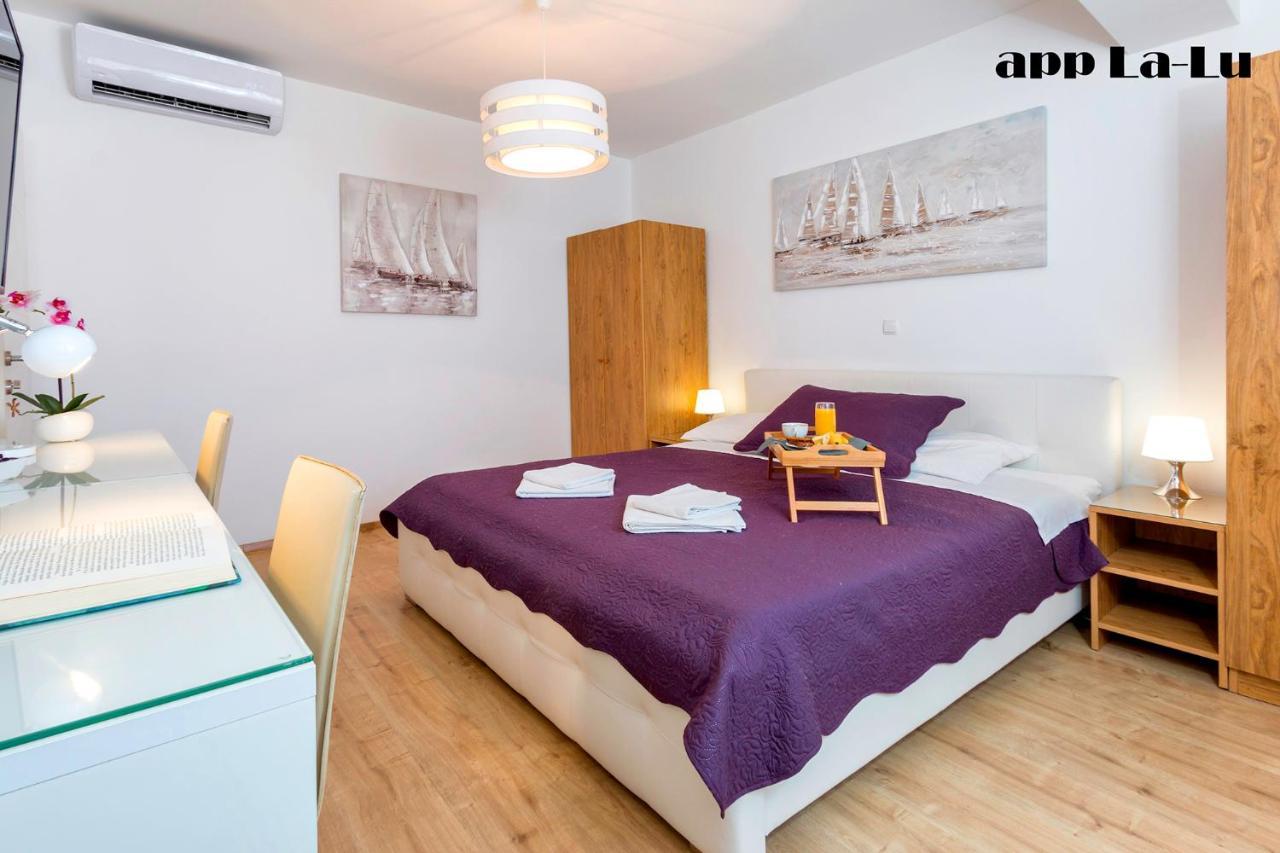Pula Centar A1 Lalu - Free Garage Apartamento Exterior foto