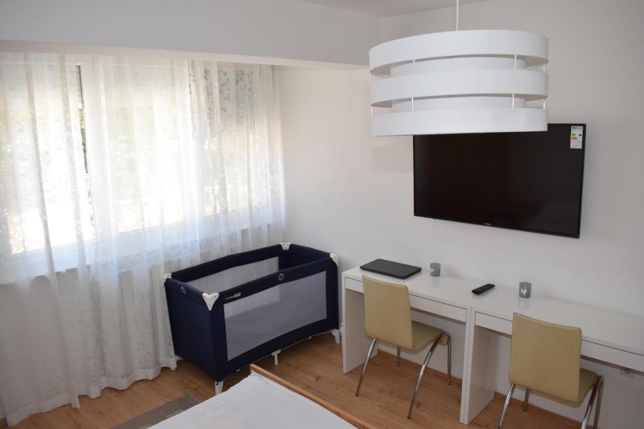 Pula Centar A1 Lalu - Free Garage Apartamento Exterior foto